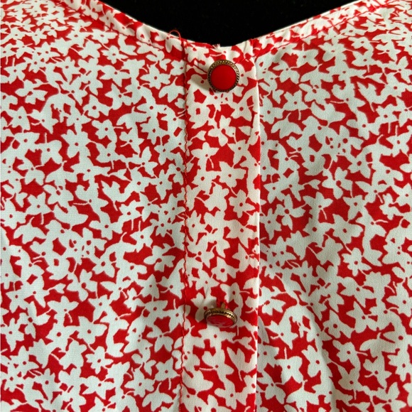 NWT Axara Women’s floral tank top. Size Large - Picture 2 of 5